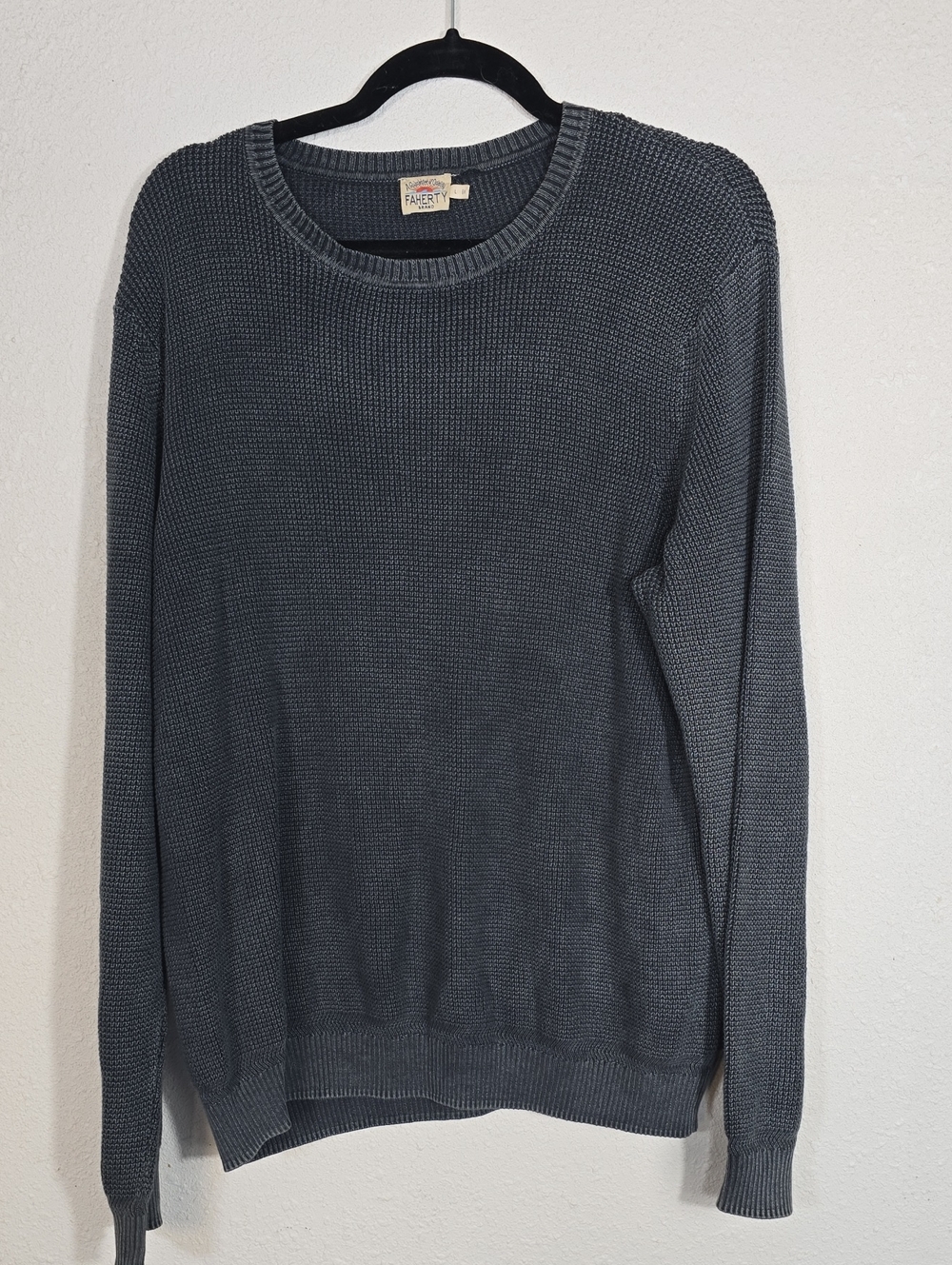 Faherty Men's Crewneck Sweater in Slate